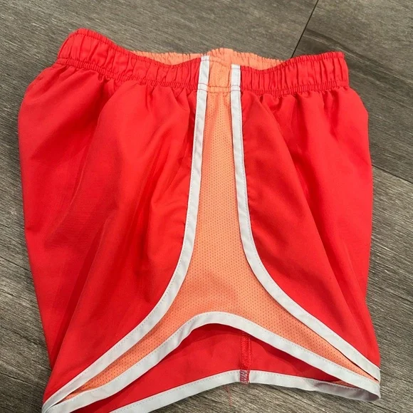 Nike Gym Shorts Dri-Fit Women’s Adult Size XS SKU #A009 - Picture 4 of 5